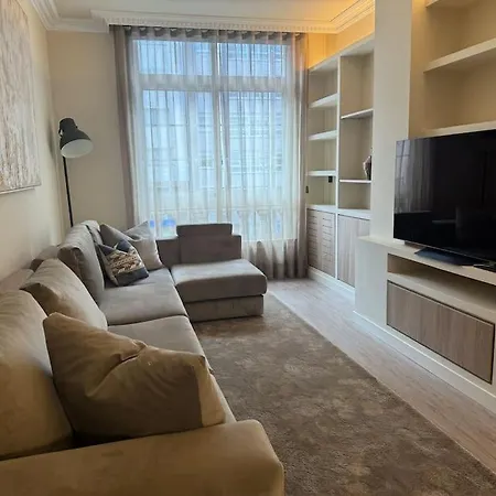 Apartment Maison Du Centre By Oktheway A Coruna