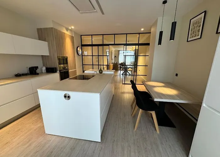 Maison Du Centre By Oktheway Apartament A Coruña